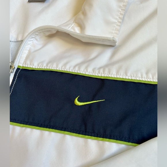 Centre Swoosh Nike Jacket - Picture 3 of 9